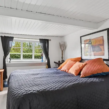 Ferienhaus Idyllisches Altes Mit Niedrigen Decken *